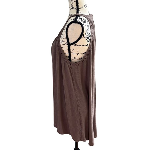 Torrid Women's Taupe Tunic Dress Sz 1 Sleeveless Keyhole Back Gauze Round Neck - Picture 2 of 9